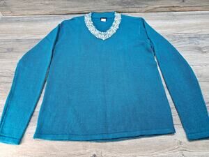 Vintage Salon Studio Women’s Teal Pearl Beaded V Neck Knit Sweater Long Sleeve